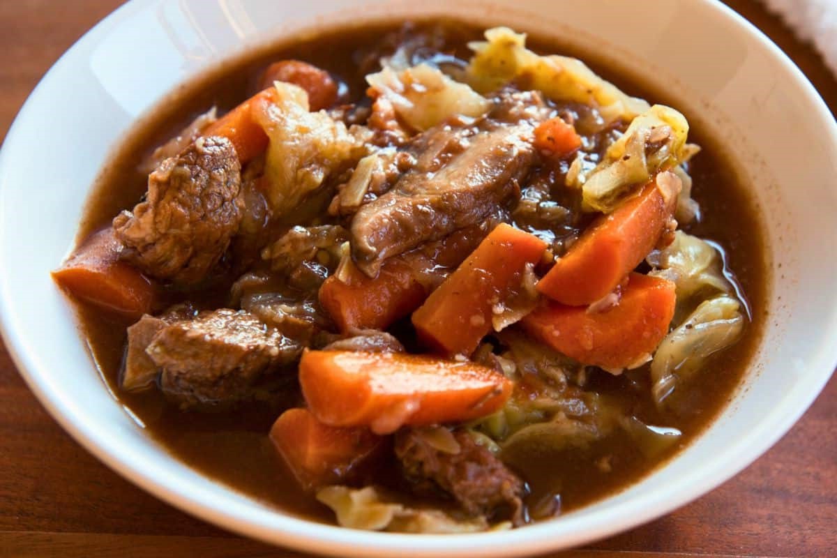 beef-and-cabbage-stew-recipe