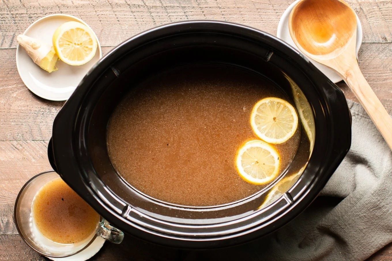 slow-cooker-bone-broth-recipe