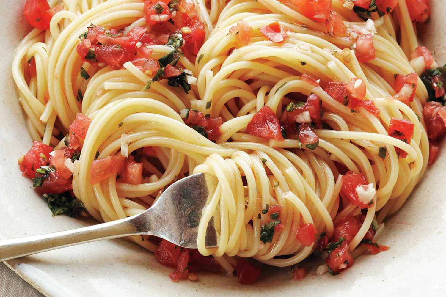 spaghetti-sauce-with-fresh-tomatoes-recipe